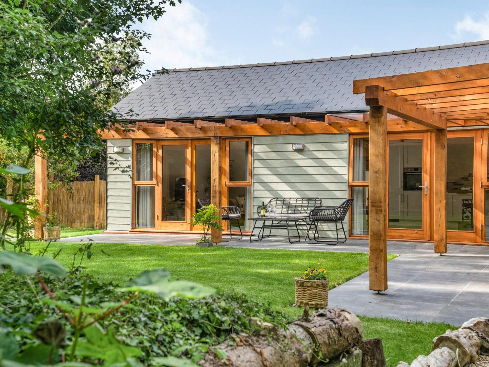 North Farm Lodge East Mersea Exterior photo